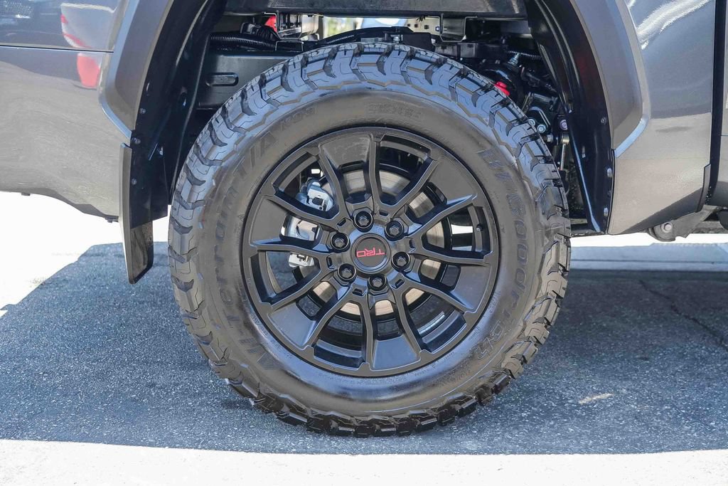 Used 2026 Toyota Tundra Limited w/ TRD Off-Road Package AWD/4WD image 13