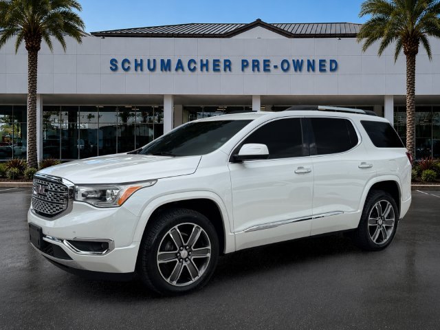 Certified 2019 GMC Acadia Denali w/ Technology Package AWD/4WD image 3