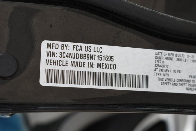 Used 2022 Jeep Compass Latitude w/ Convenience Group AWD/4WD image 33