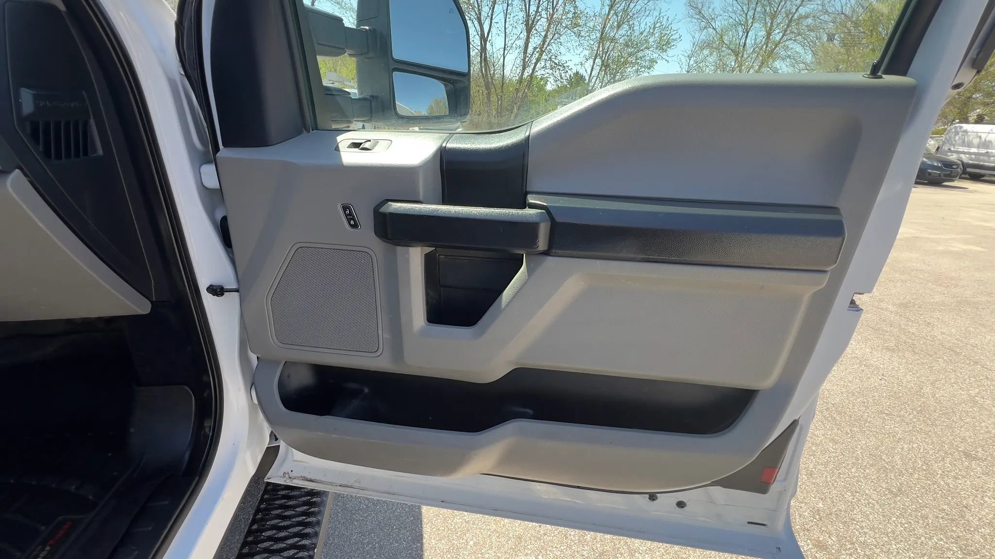 Used 2021 Ford F250 XL w/ Power Equipment Group AWD/4WD image 27