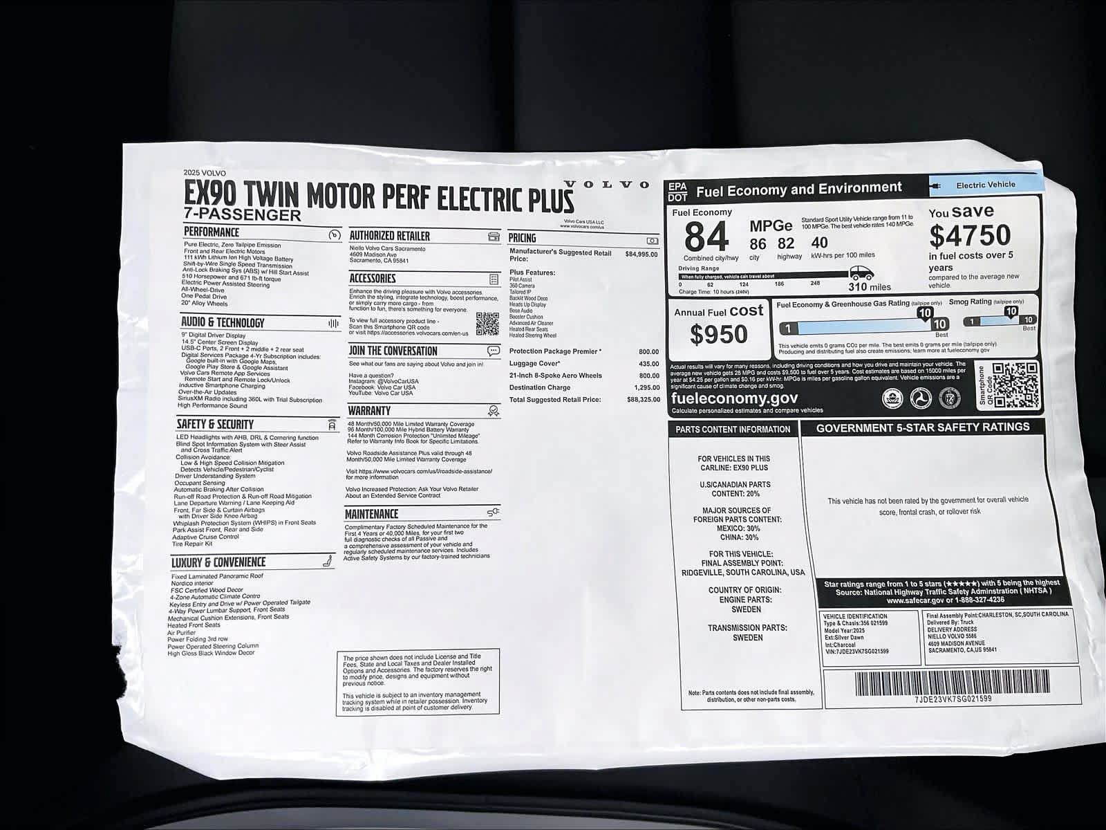 New 2025 Volvo EX90 Plus w/ Protection Package Premier AWD/4WD image 37
