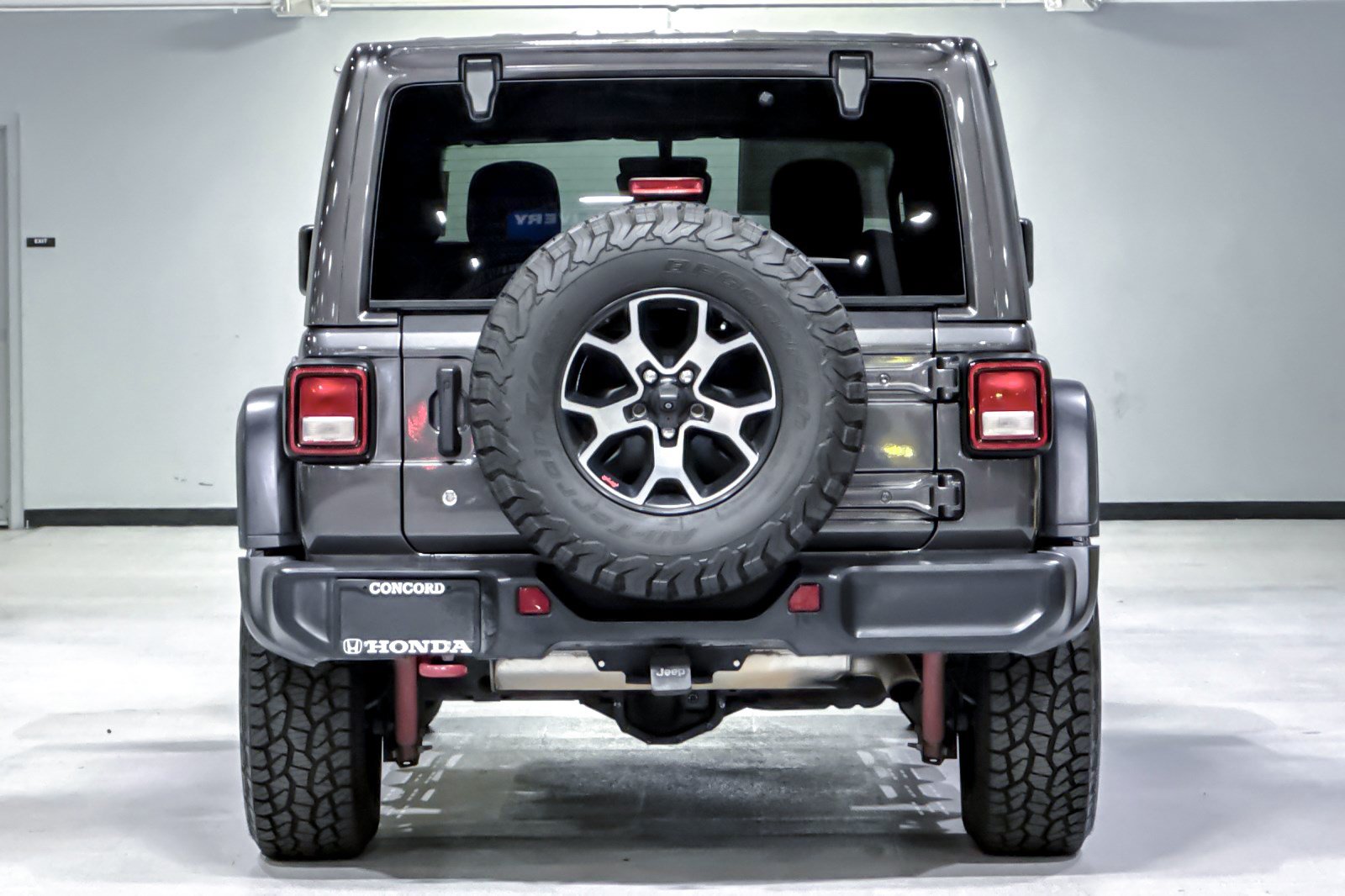 Used 2018 Jeep Wrangler Unlimited Rubicon AWD/4WD image 10