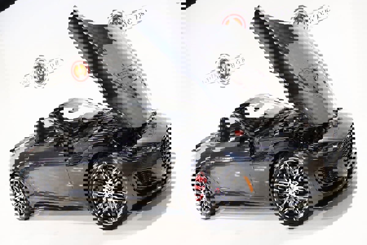 Used 2021 Jaguar F-TYPE R-Dynamic image 73