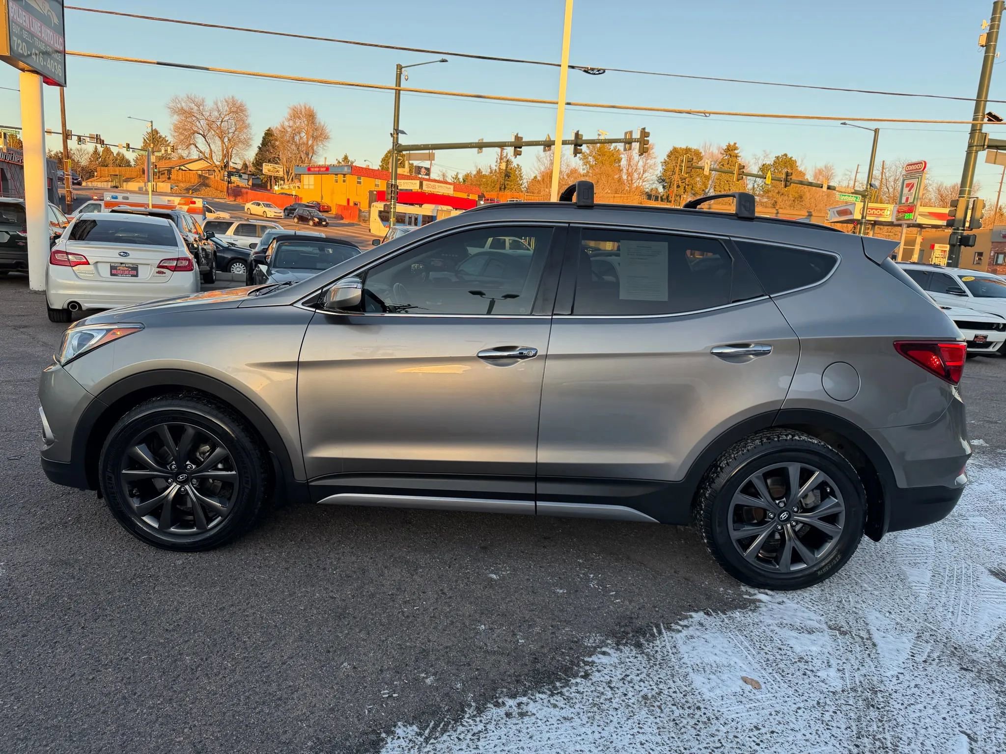 Used 2017 Hyundai Santa Fe Sport image 5