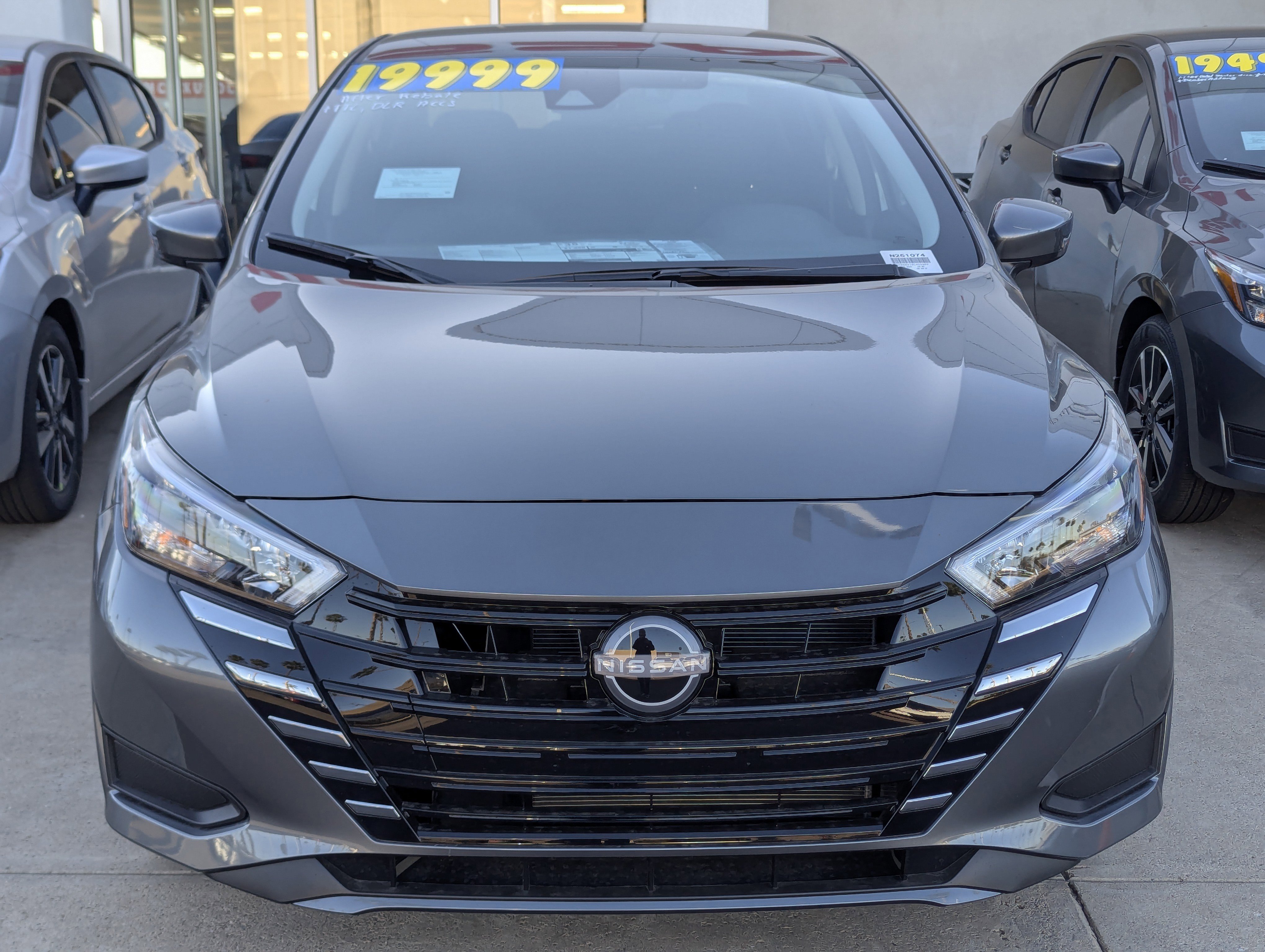 New 2025 Nissan Versa SV image 6