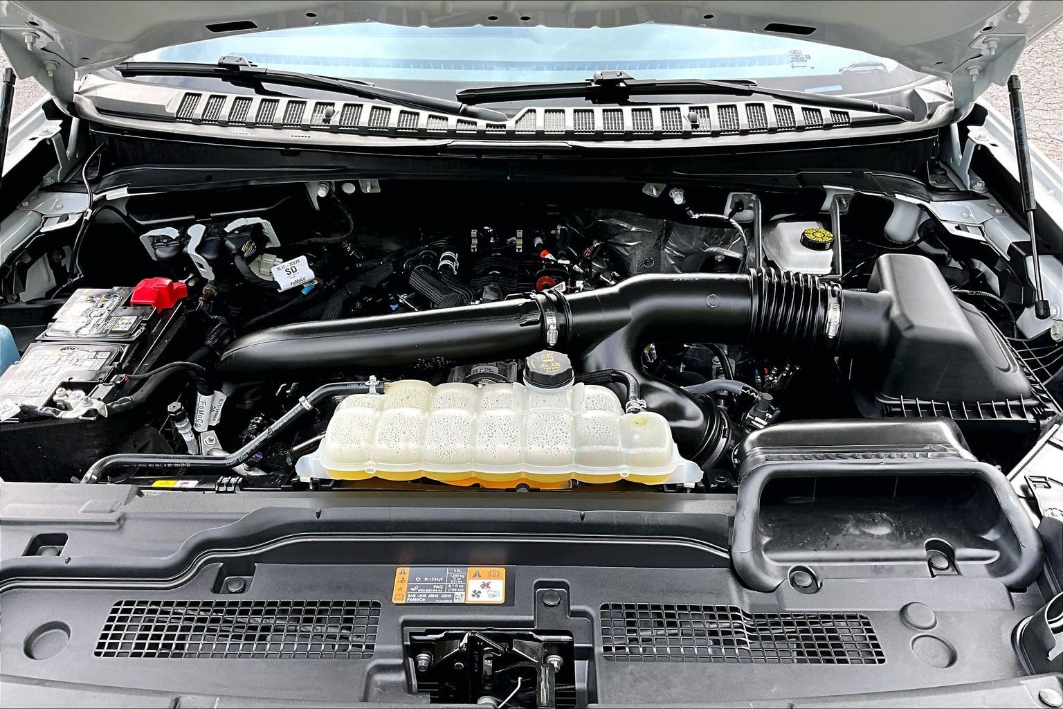 Used 2025 Ford Expedition Max Active RWD image 9