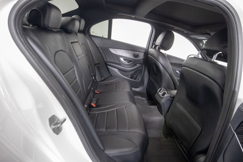 Used 2016 Mercedes-Benz C 300 Sedan image 10