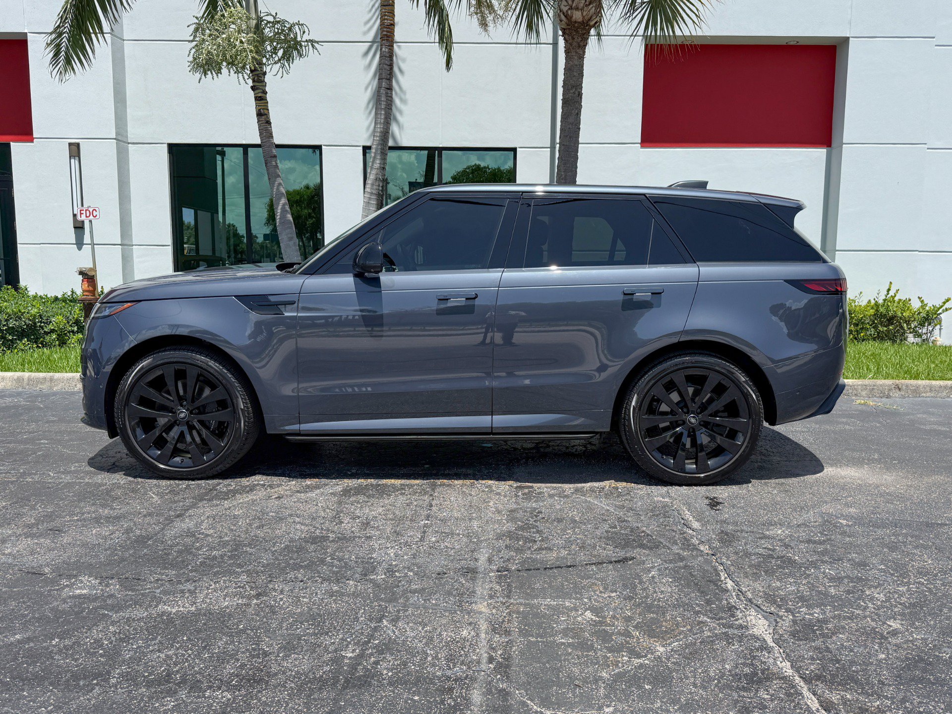 Used 2023 Land Rover Range Rover Sport First Edition AWD/4WD image 11