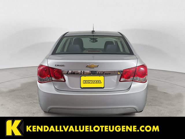 Used 2015 Chevrolet Cruze LS FWD image 4