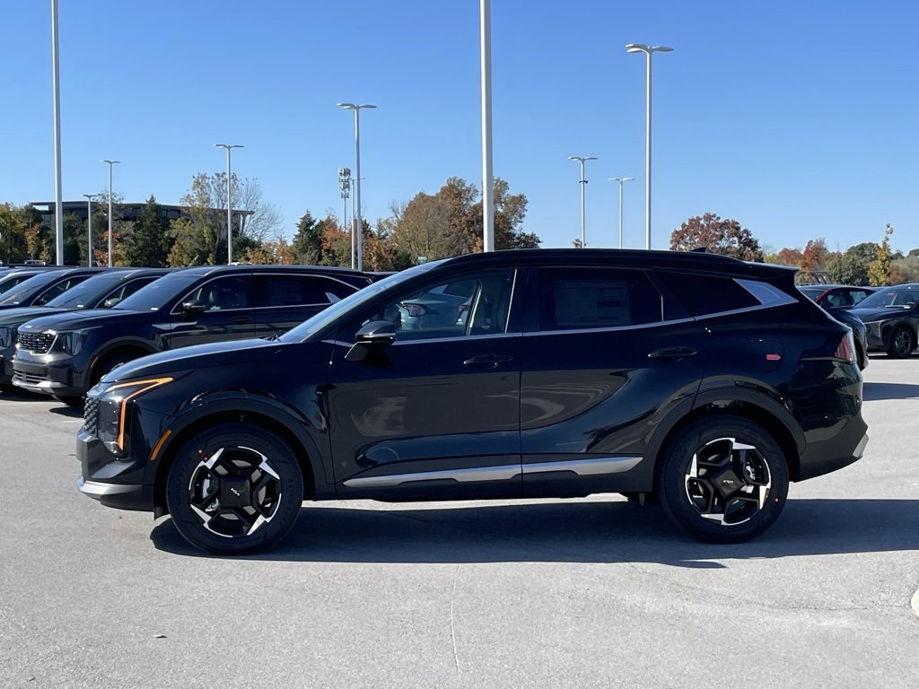 New 2026 Kia Sportage EX image 4