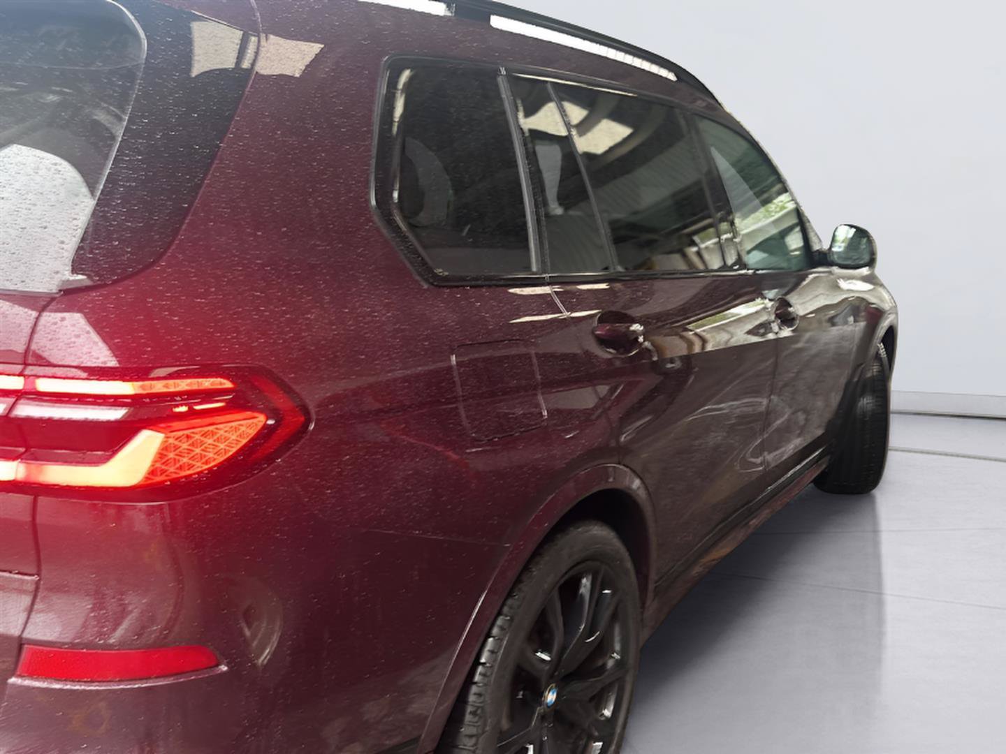 Used 2025 BMW X7 M60i AWD/4WD image 2