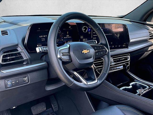Used 2026 Chevrolet Traverse LT FWD image 14