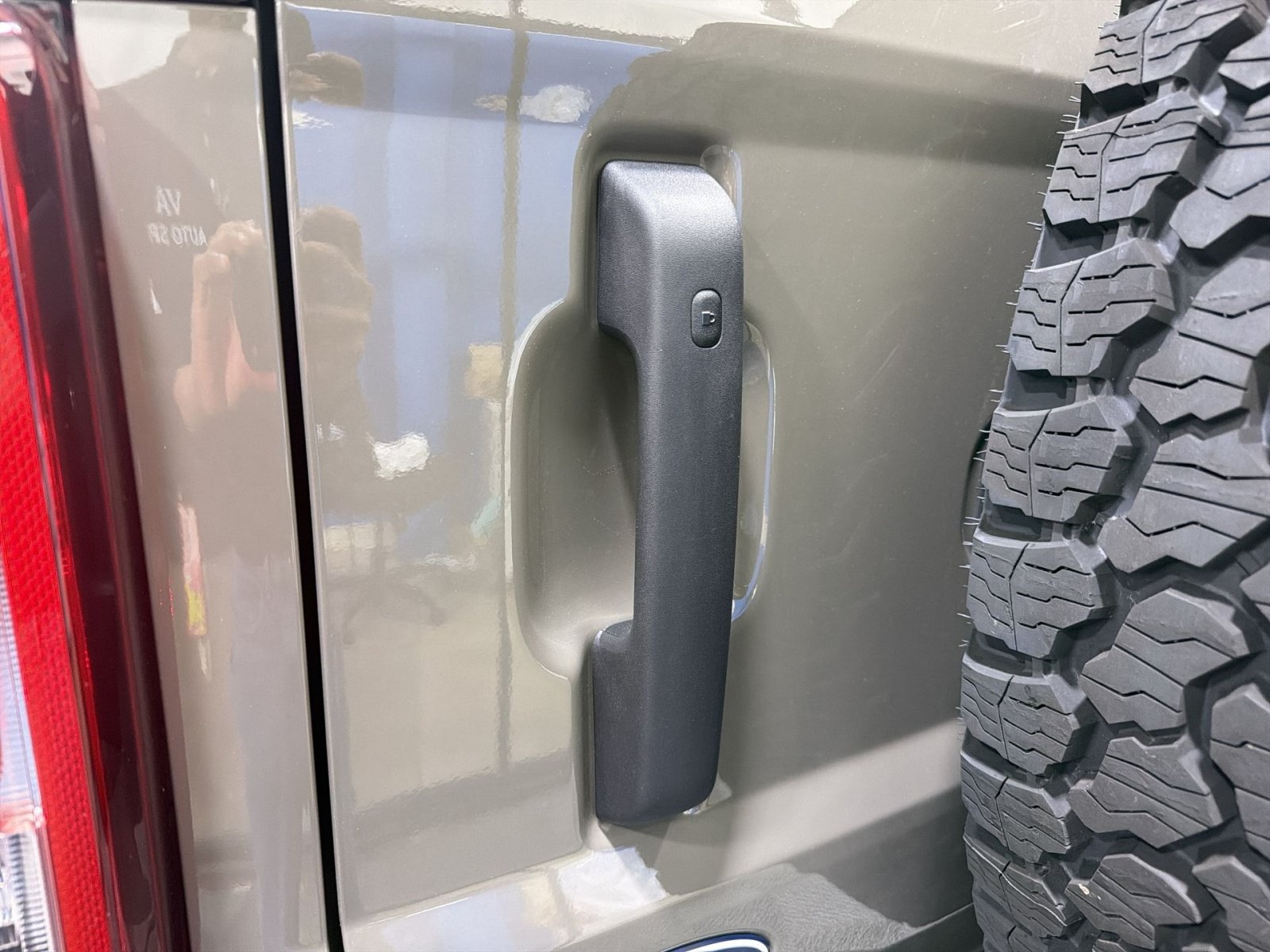 New 2026 Ford Bronco Heritage Edition AWD/4WD image 31