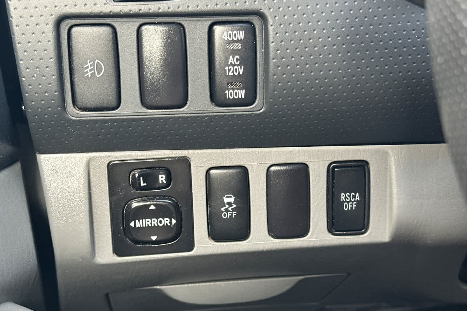 Used 2015 Toyota Tacoma 4x4 Double Cab w/ TRD Sport Package image 29
