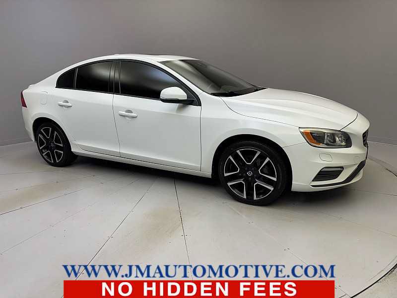 Used 2017 Volvo S60 T5 Dynamic AWD/4WD image 7
