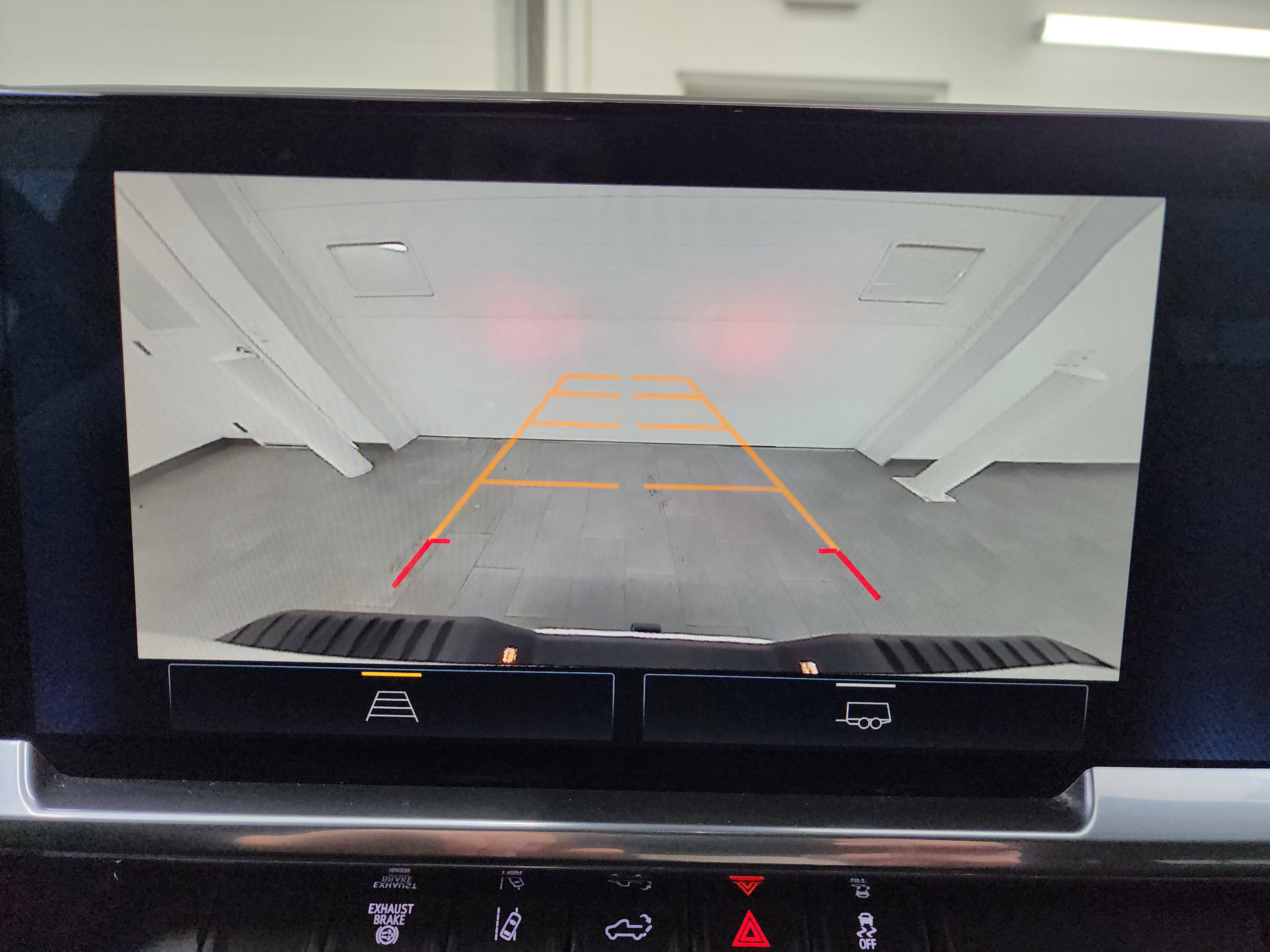 Used 2024 Chevrolet Silverado 3500 LT w/ Convenience Package image 14