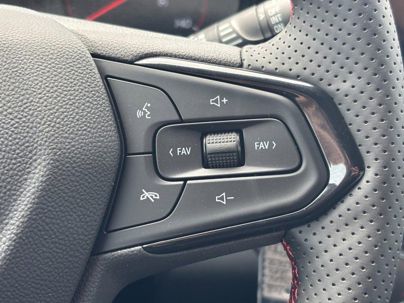 New 2026 Chevrolet Trax RS w/ Driver Confidence Package FWD image 13