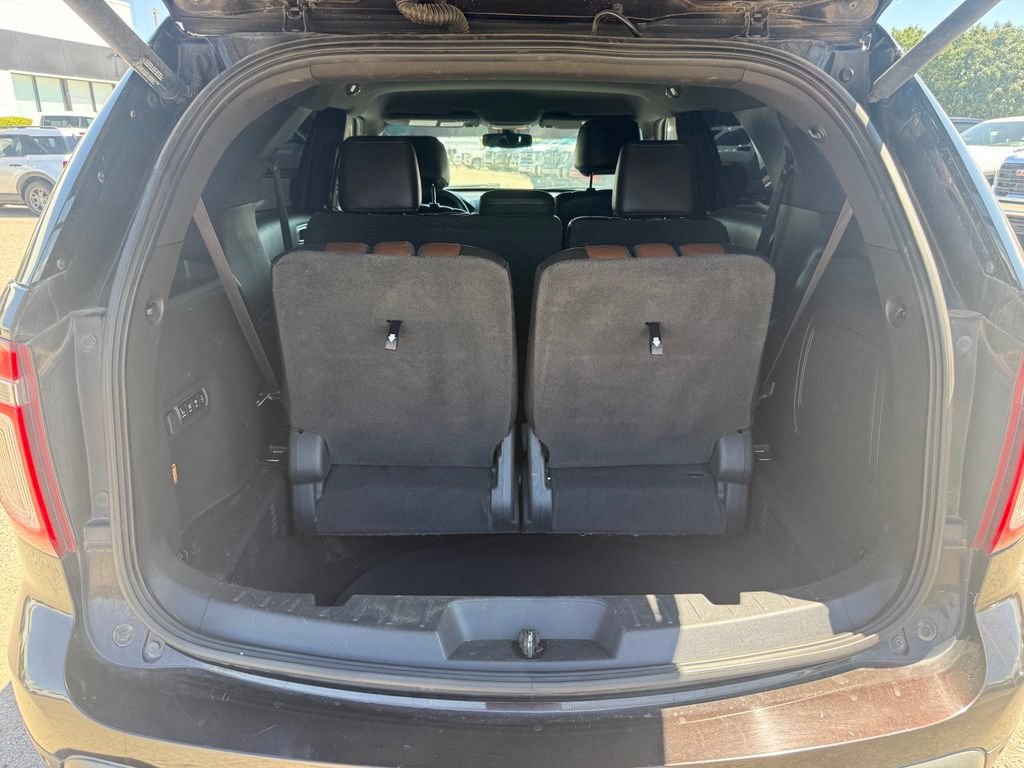 Used 2014 Ford Explorer Limited w/ Equipment Group 302A AWD/4WD image 19