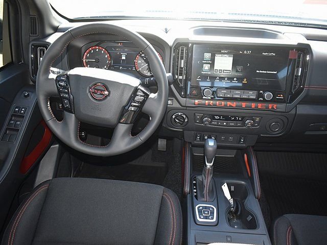 New 2026 Nissan Frontier PRO-4X w/ Pro-4x Convenience Package AWD/4WD image 9