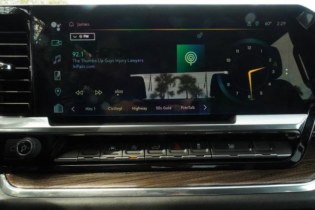 Used 2023 Chevrolet Silverado 1500 LT image 24