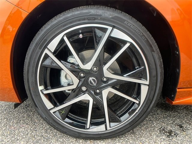 New 2025 Nissan Sentra SR w/ SR Premium Package image 27