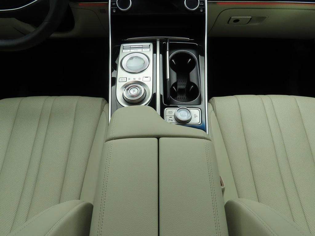 Used 2021 Genesis GV80 2.5T image 16