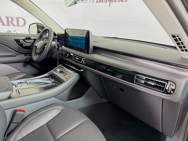 New 2026 Lincoln Aviator 2WD image 34
