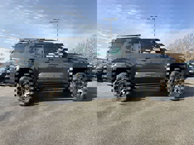 Used 2026 Toyota 4Runner Trailhunter image 3