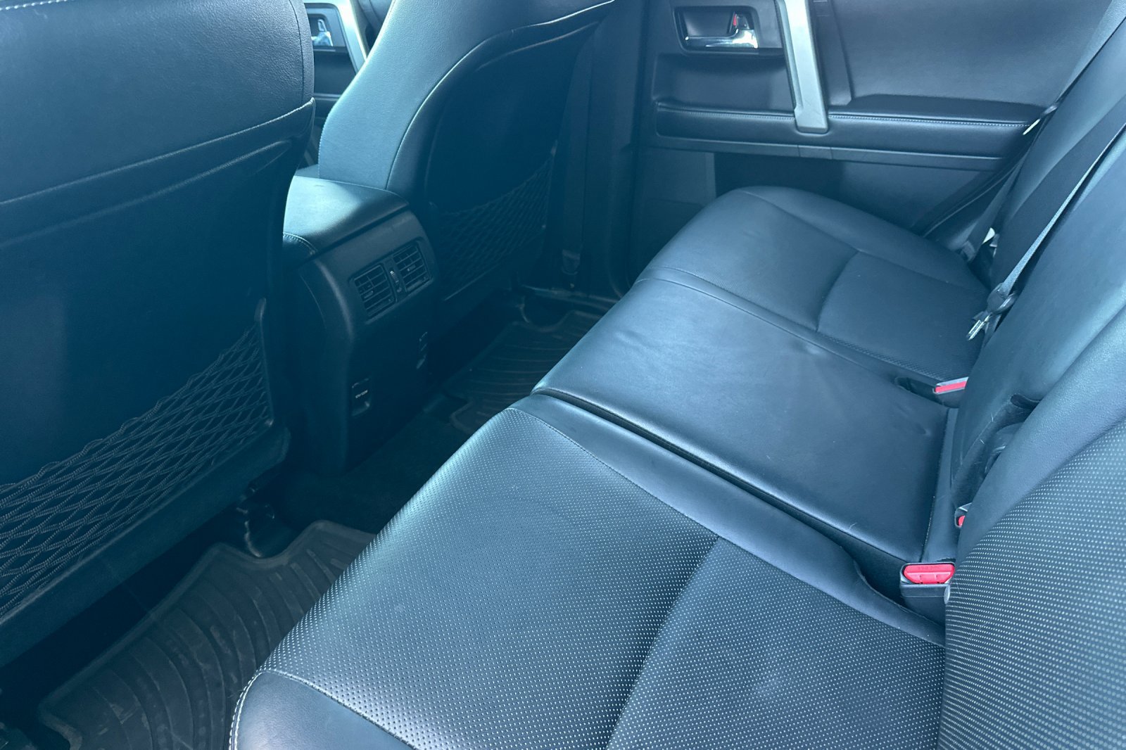 Certified 2016 Toyota 4Runner Limited AWD/4WD image 12