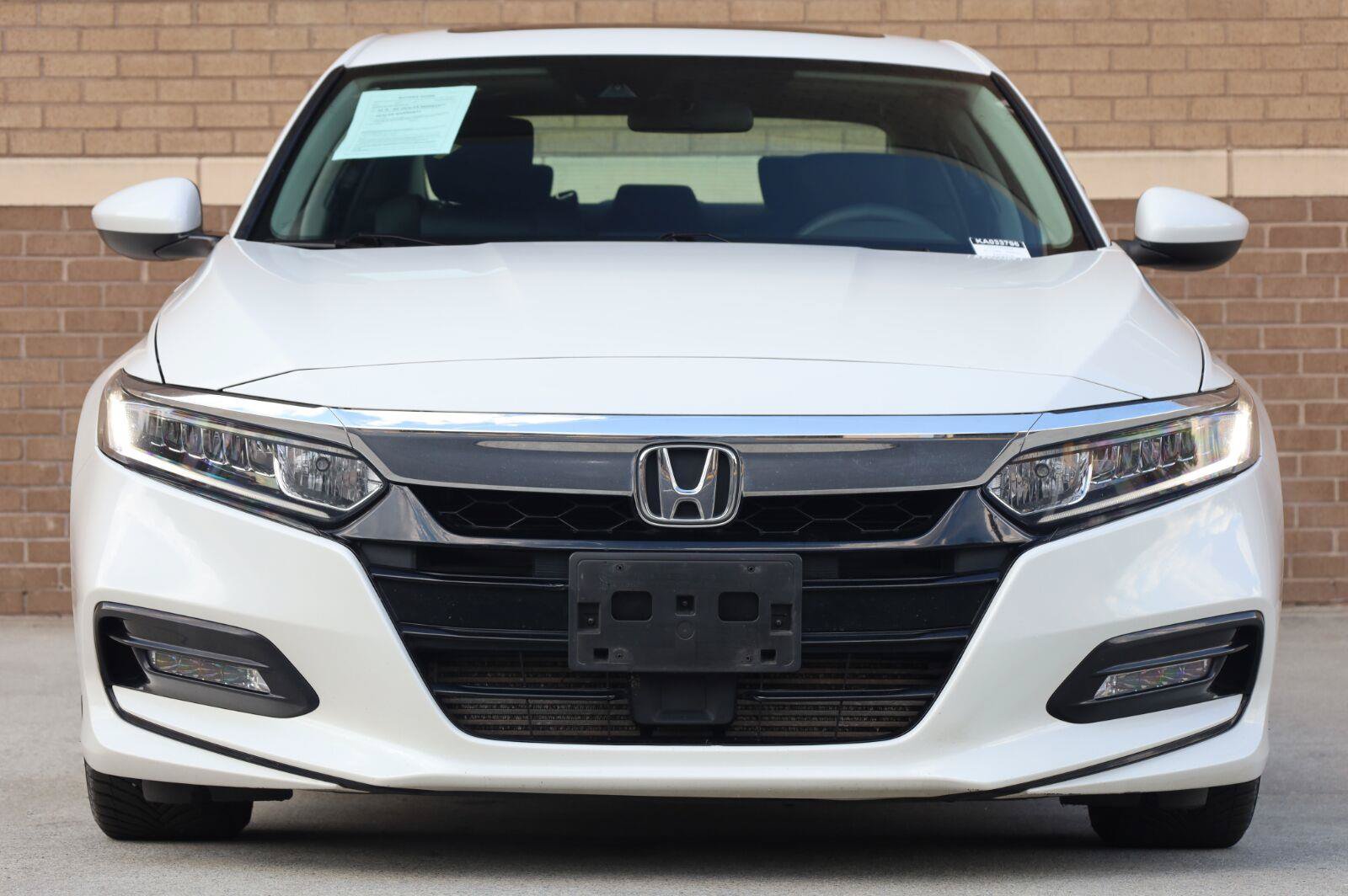 Used 2019 Honda Accord EX image 5