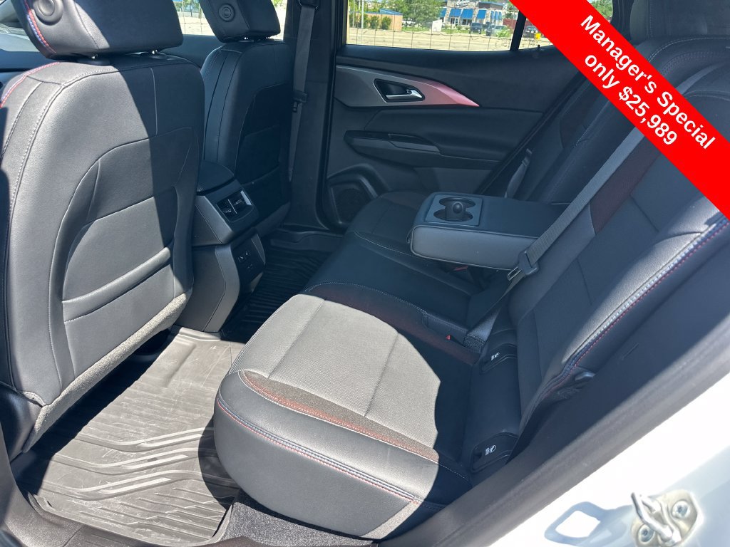Used 2024 Chevrolet Equinox EV RS FWD image 12