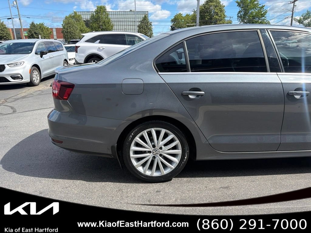 Used 2016 Volkswagen Jetta SEL w/ Lighting Package FWD image 7