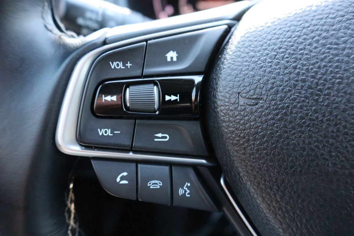 Used 2018 Honda Accord EX-L image 30