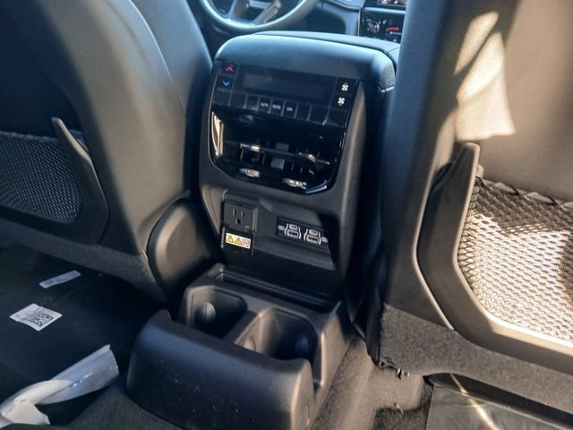 New 2025 Jeep Grand Cherokee L Laredo w/ Luxury Tech Group I AWD/4WD image 22