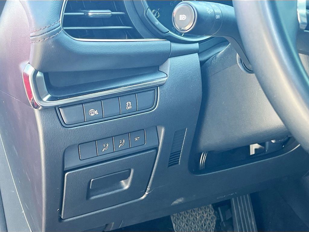 Used 2024 MAZDA MAZDA3 s image 10