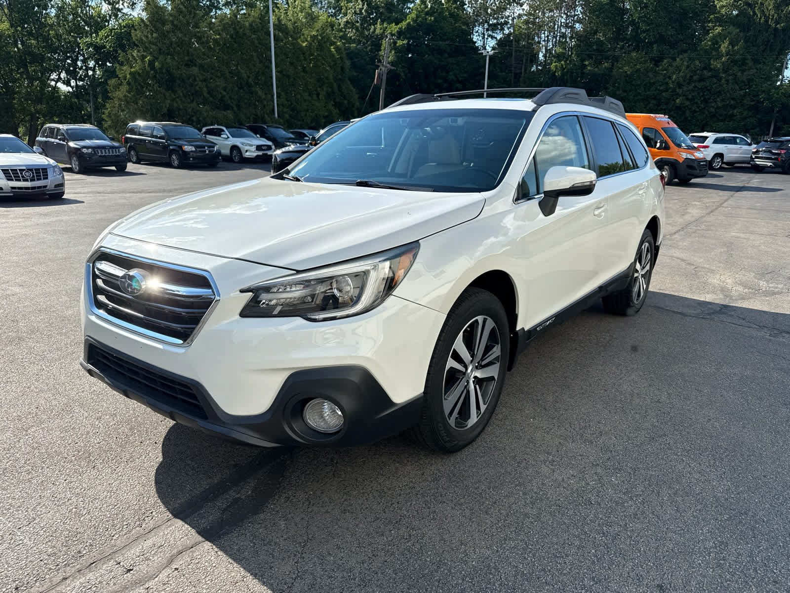Used 2018 Subaru Outback 3.6R Limited AWD/4WD image 7