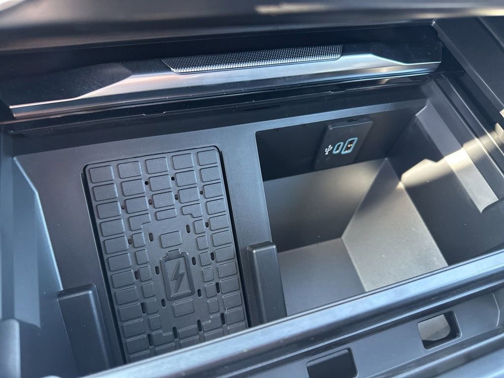 New 2026 Ford F350 Platinum image 37