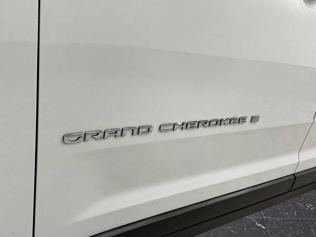 Used 2023 Jeep Grand Cherokee L Limited image 37