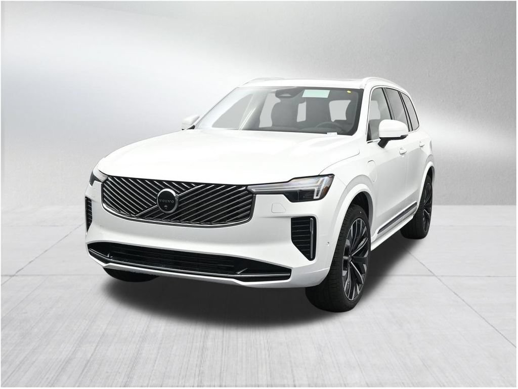 New 2026 Volvo XC90 T8 Plus w/ Protection Package Premier AWD/4WD image 8