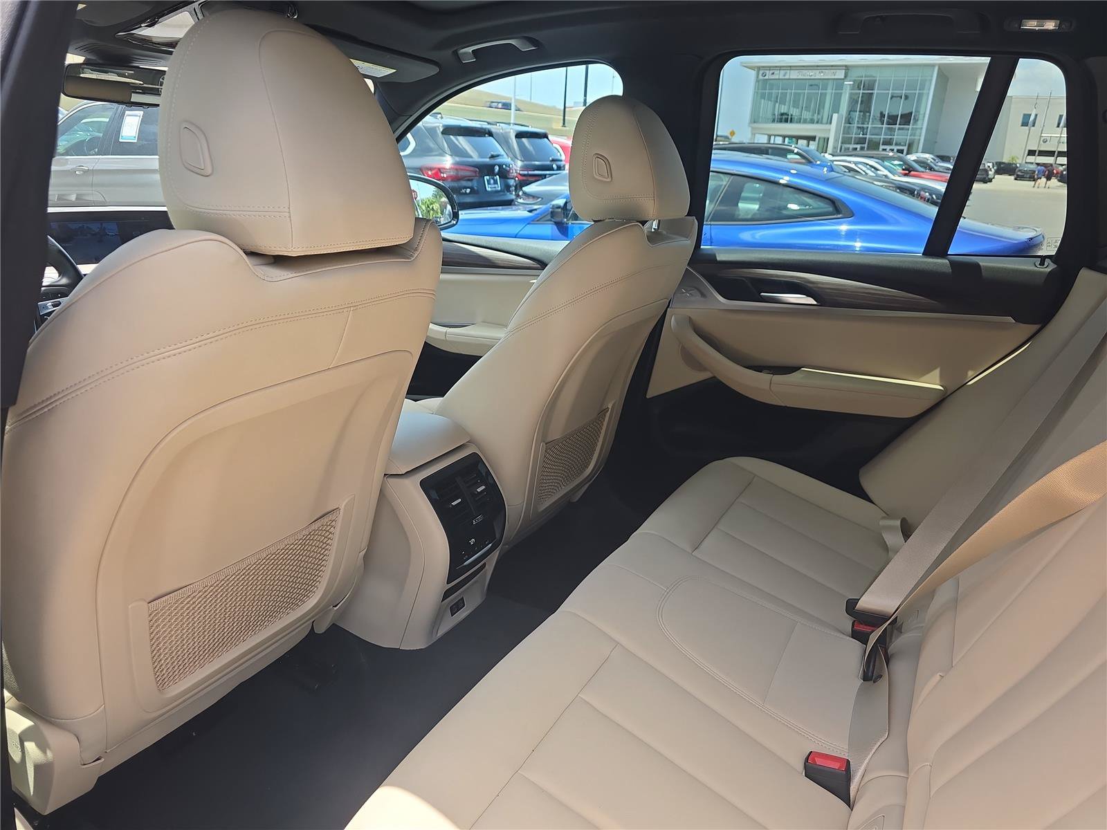Used 2021 BMW X3 sDrive30i w/ Convenience Package (ZC2) RWD image 10