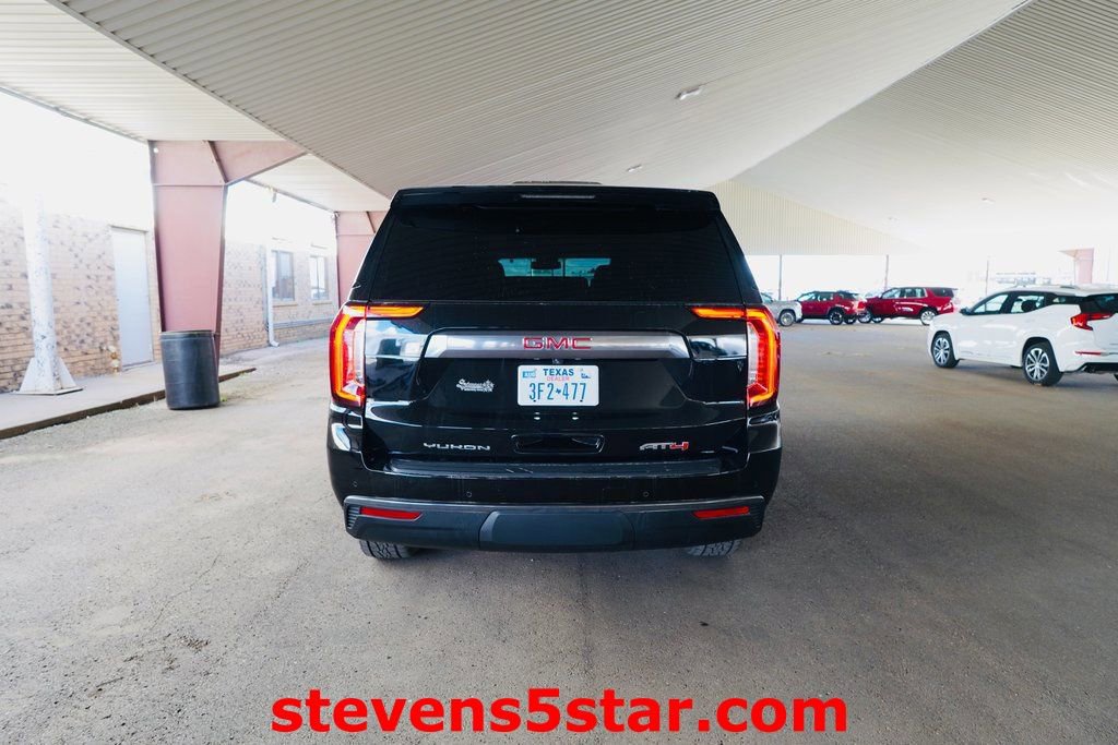 Used 2024 GMC Yukon AT4 image 4