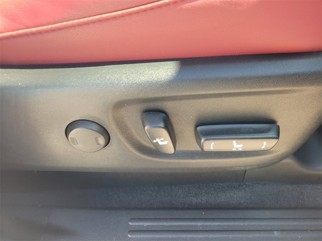 Used 2023 Lexus GX 460 Premium w/ Premium Plus Package image 18