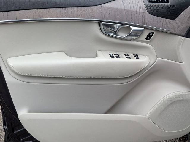 Certified 2023 Volvo XC90 B6 Plus w/ Protection Package Premier image 24