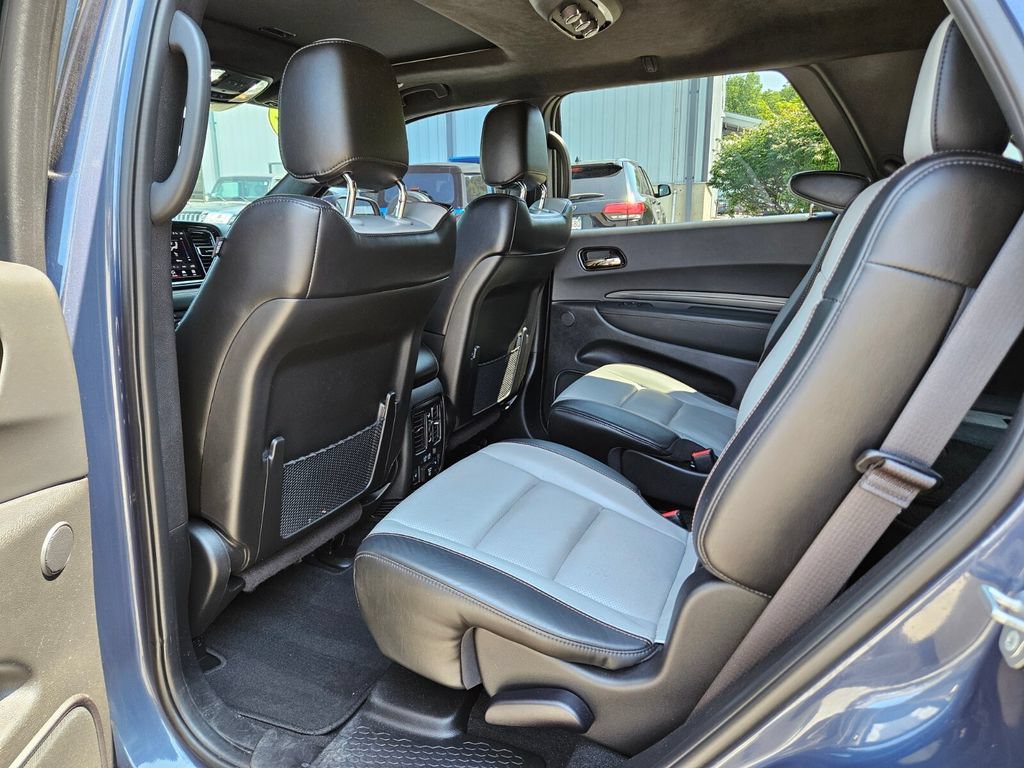 Used 2021 Dodge Durango R/T w/ Tow 'N Go Package AWD/4WD image 17