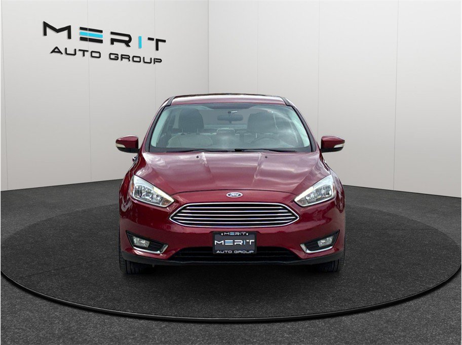 Used 2015 Ford Focus Titanium FWD image 3