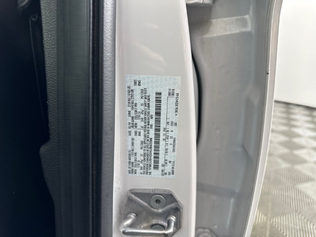 Used 2019 Ford Escape SEL AWD/4WD image 35