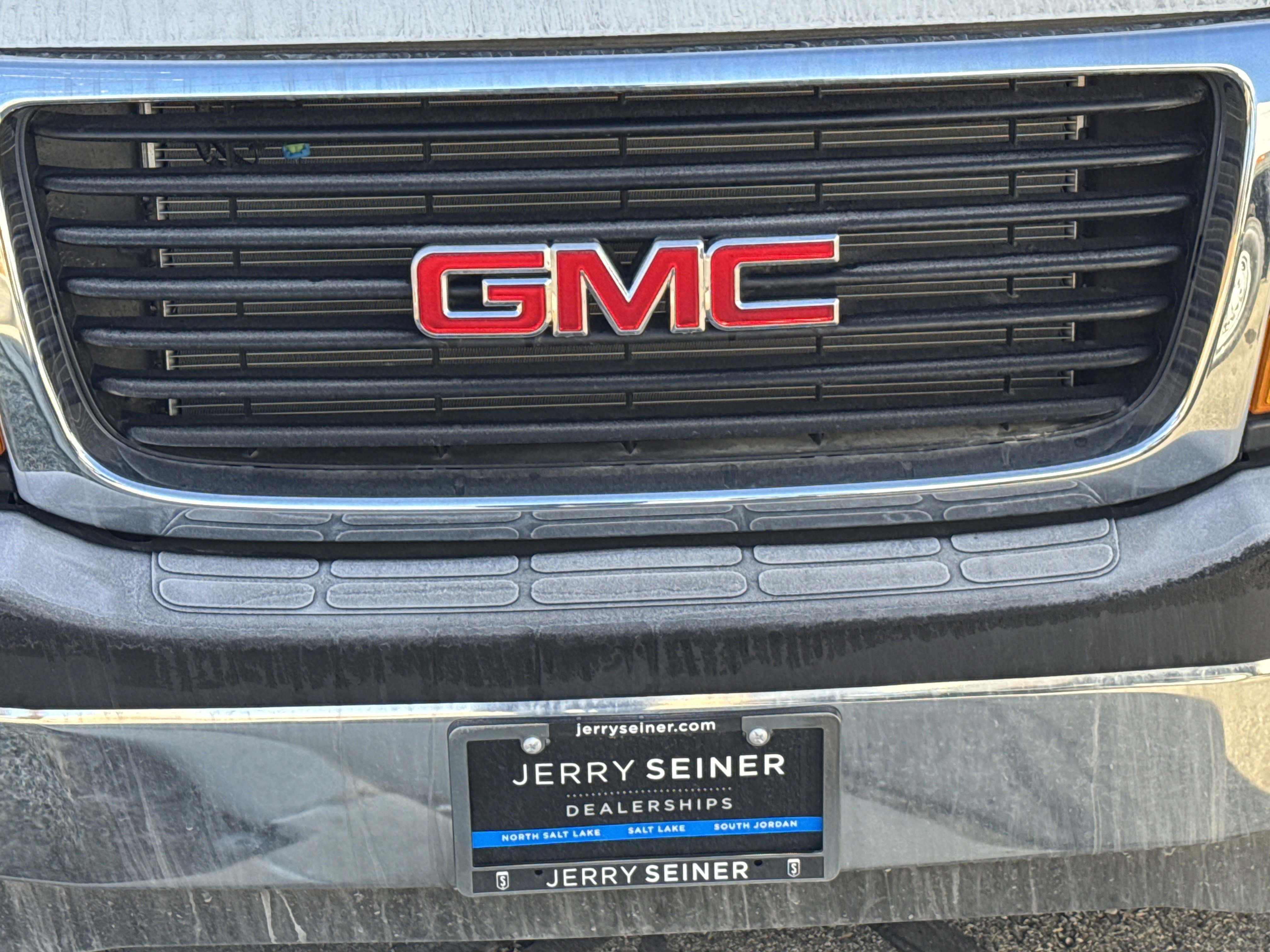 New 2024 GMC Savana 3500 w/ Power Convenience Package image 10