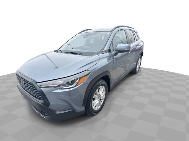Used 2022 Toyota Corolla Cross LE image 4