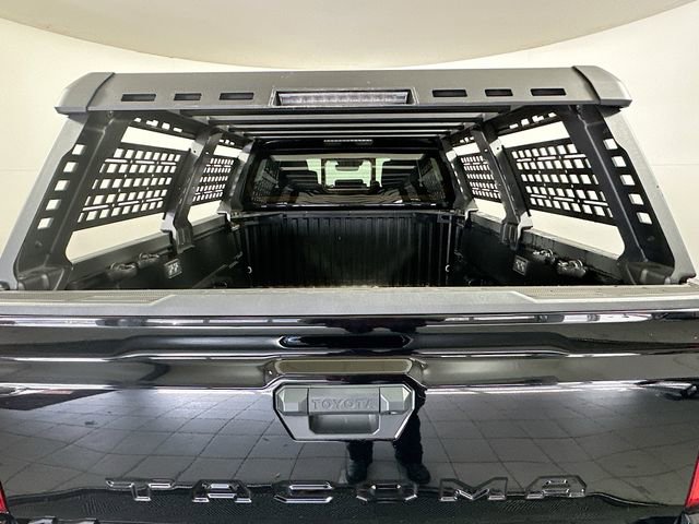 Used 2024 Toyota Tacoma TRD Off-Road image 28