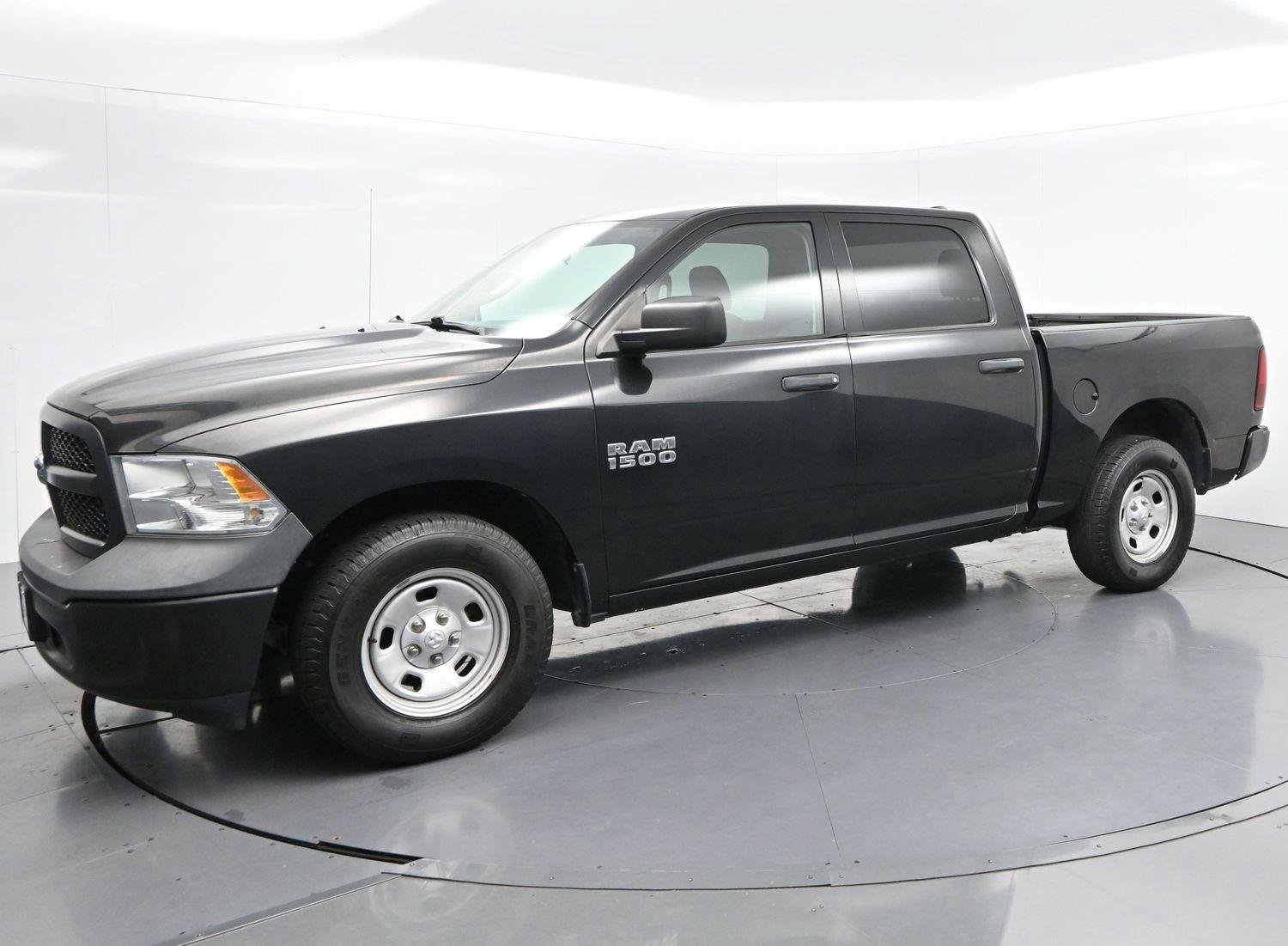 Used 2018 RAM 1500 Tradesman w/ Popular Equipment Group RWD image 4